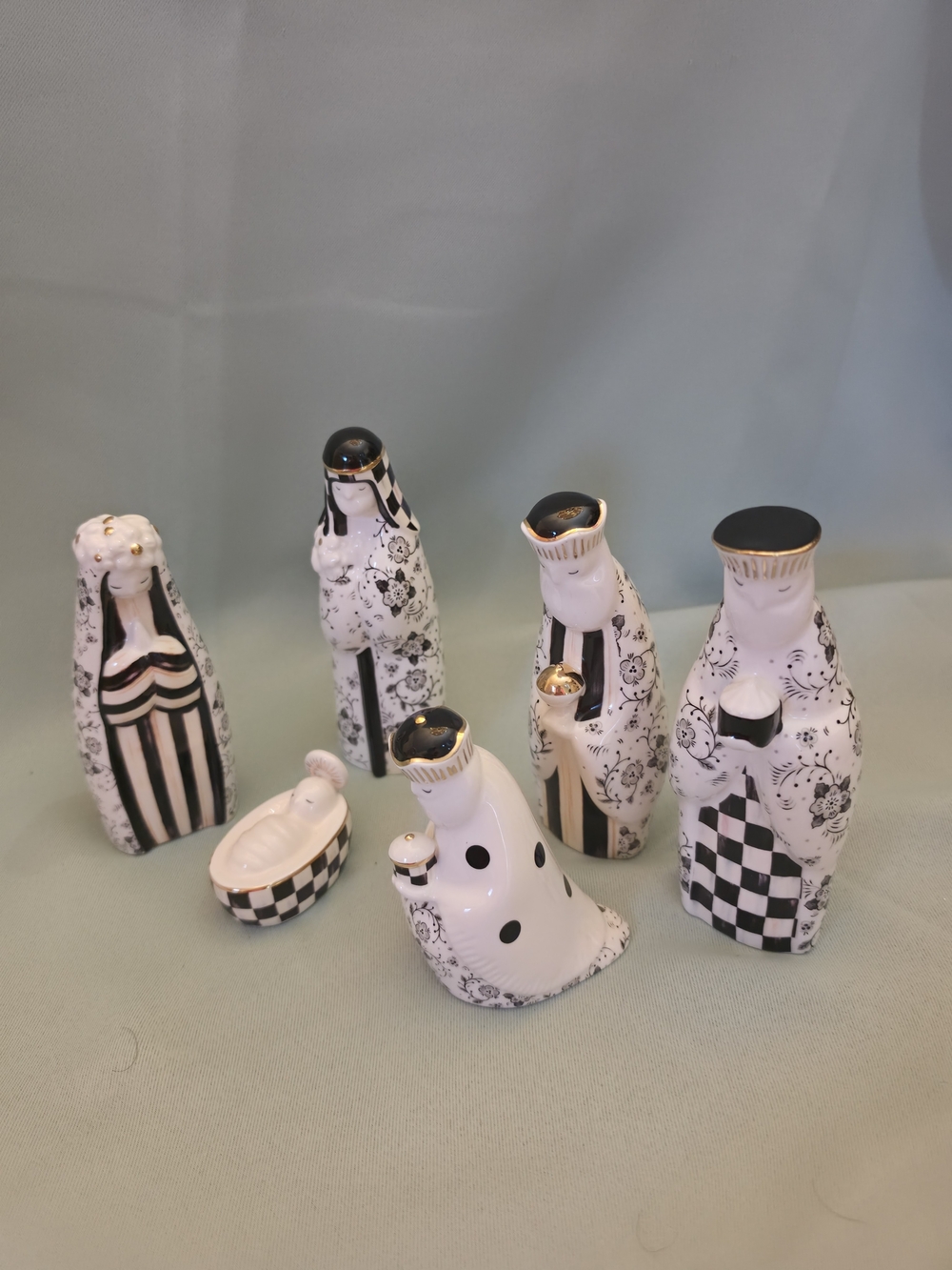 Mackenzir Childs Homr Decor Nativity